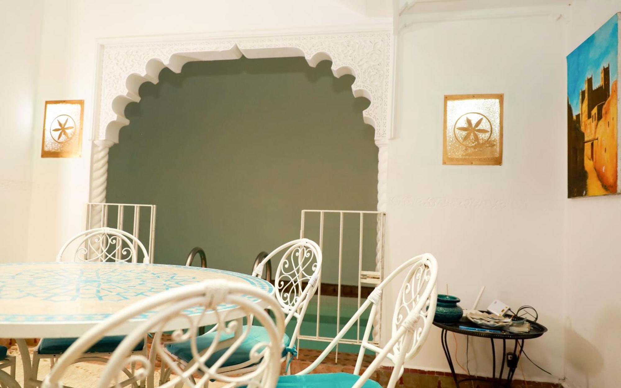 Ryad De Charme Authentique Piscine Calme Marrakesh Esterno foto